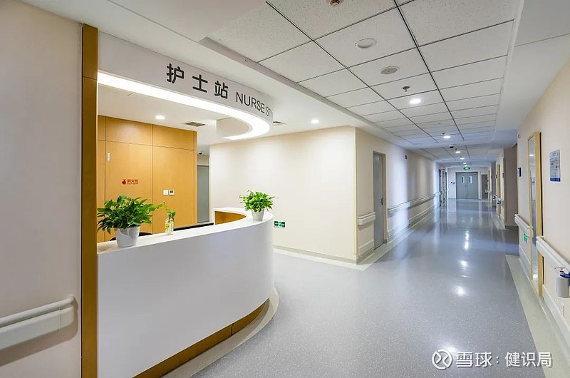 熊猫体育直播赛后突围战来临，辽宁本钢围绕社区盾队长鼓劲，气氛紧张，医务组通报恢复的简单介绍