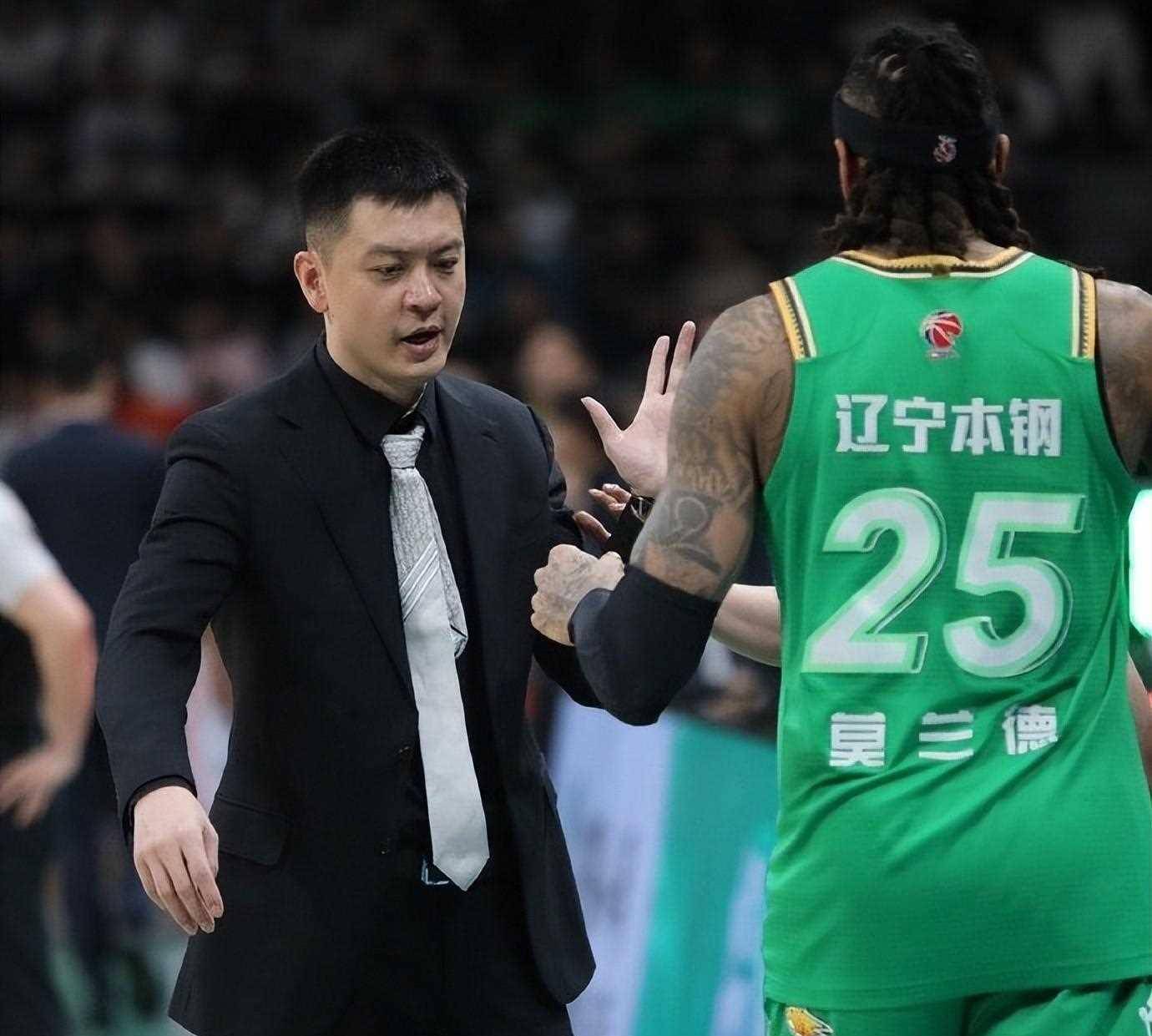 熊猫体育直播包含风云突变！深圳男篮今晨手感冰凉；CBA常规赛版图或变；媒体盛赞；阵容厚度经受考验的词条